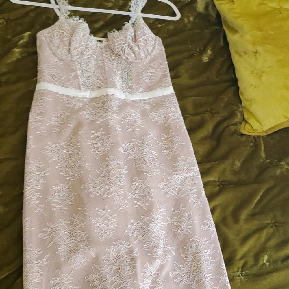 VICTORIA'S SECRET